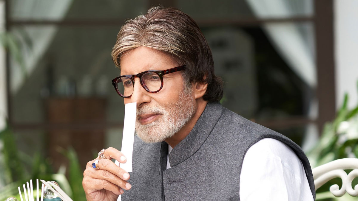 মজার ভিডিও শেয়ার করলেন অমিতাভ