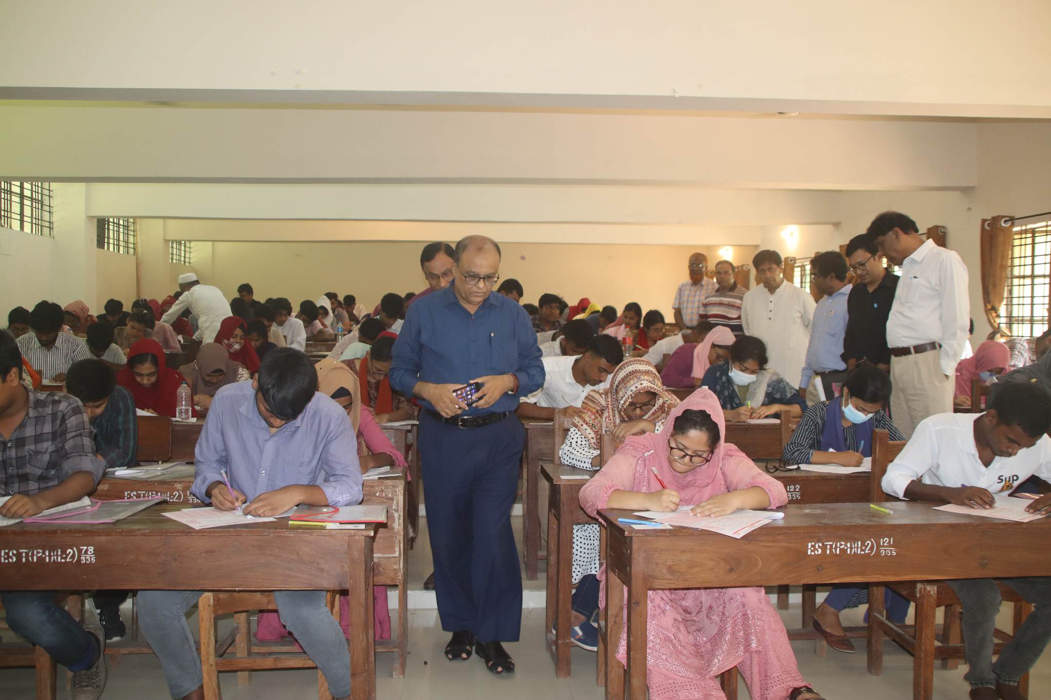 ইবিতে গুচ্ছের এ ইউনিটের ভর্তি পরীক্ষায় উপস্থিতি ৯৭ শতাংশ