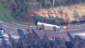 অস্ট্রেলিয়ায় বাস দুর্ঘটনা: নিহত ১০ ও আহত ১১