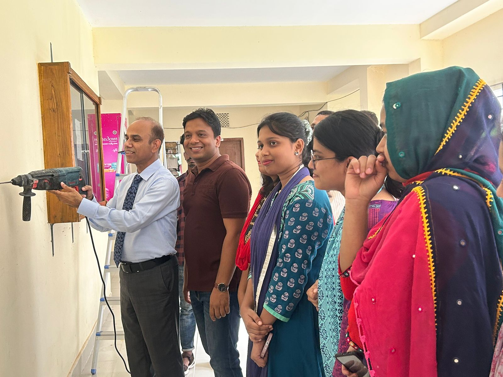 অবশেষে বিনামূল্যে ইন্টারনেট সুবিধা পাবে কুবি শেখ হাসিনা হলের শিক্ষার্থীরা