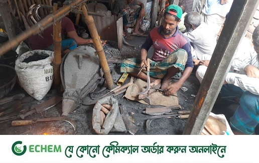 টুং টাং শব্দে মুখরিত কামারশালা, দম ফেলার ফুসরত নেই