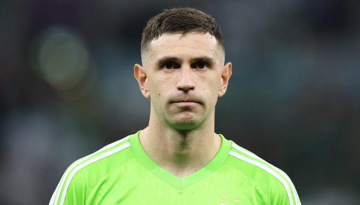 মার্টিনেজ আসছেন কাল