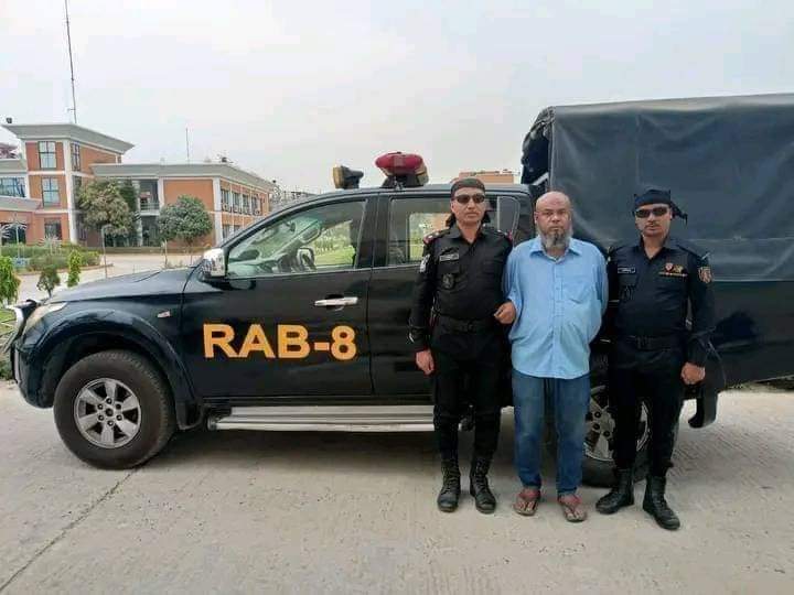 বিনা অপরা‌ধে জেল খাটছেন বিশ্ববিদ্যালয়ের পিয়ন