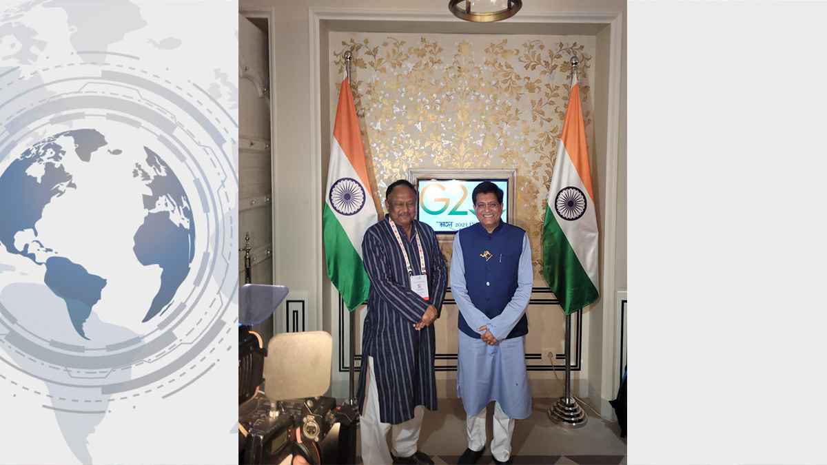 পেঁয়াজ নিয়ে বাংলাদেশকে আশ্বস্ত করলেন ভারতের বাণিজ্যমন্ত্রী