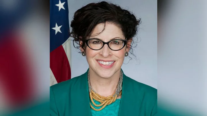 ঢাকা আসছেন ভিসাবিষয়ক মার্কিন সহকারী মন্ত্রী