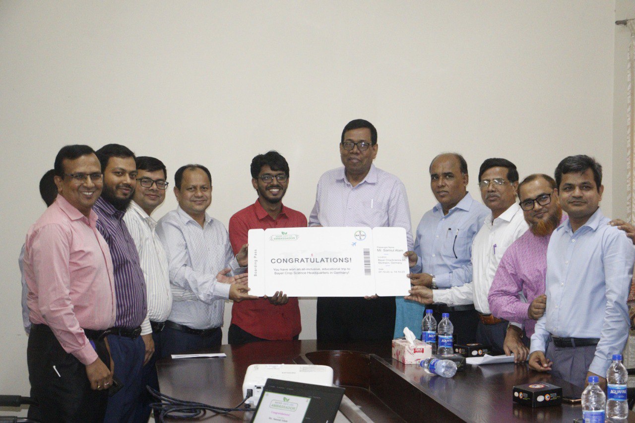 বায়ারের এম্বাসেডর হয়ে জার্মানী যাচ্ছেন শেকৃবির সামিউল