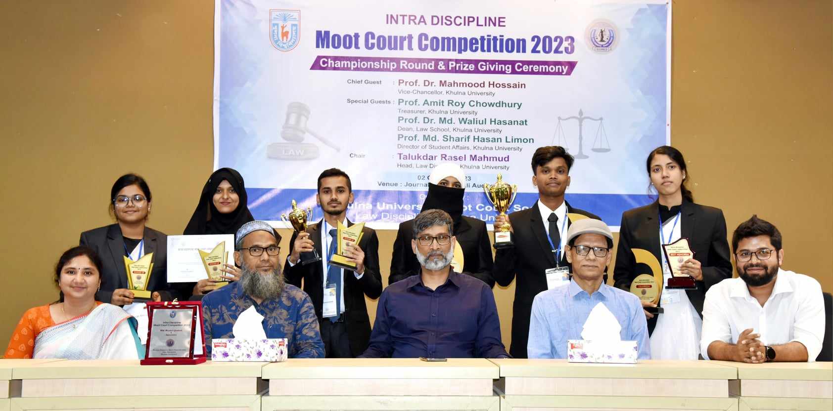 খুবির আইন ডিসিপ্লিনে মুট কোর্ট প্রতিযোগিতার সমাপনী অনুষ্ঠিত