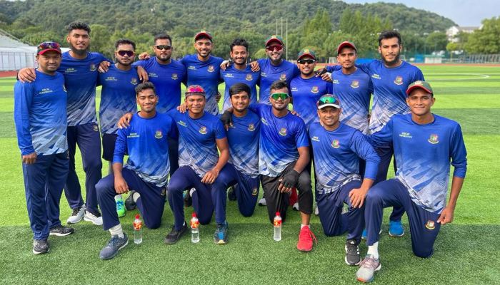 শেষ ওভারের নাটকীয়তায় সেমিফাইনালে বাংলাদেশ