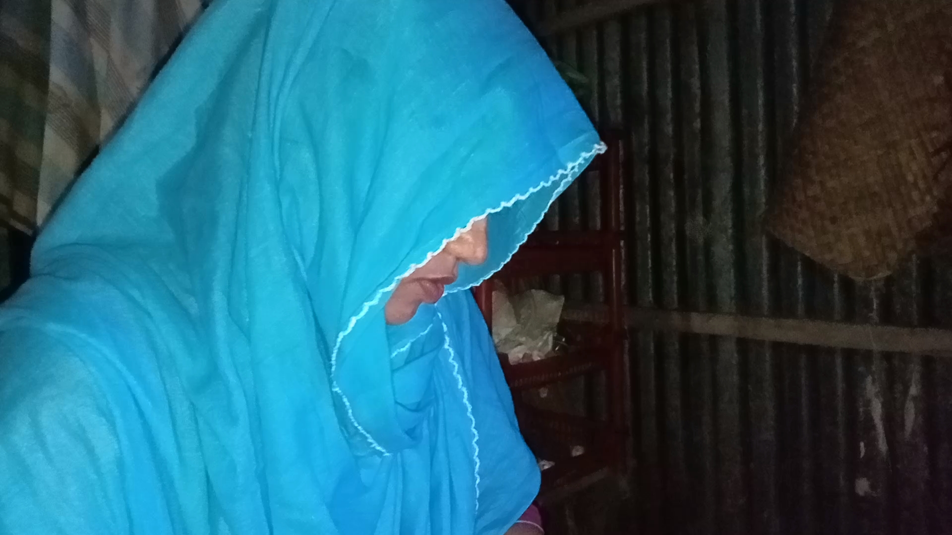 লক্ষ্মীপুরে স্ত্রীর স্বীকৃতির জন্য অনশন!