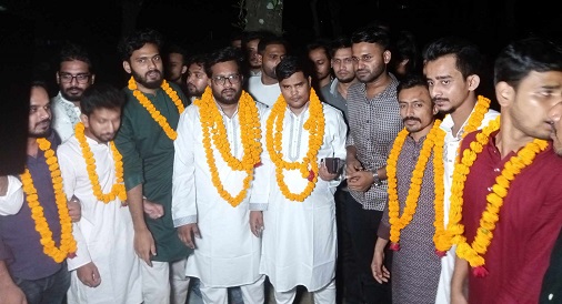 ৬৮ ঘন্টা পর ক্যাম্পাসে প্রবেশ করলো ছাত্রলীগের সভাপতি- সাধারণ সম্পাদক