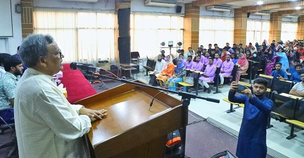 যবিপ্রবির রসায়ন বিভাগের নবীন বরণ ও বিদায় সংবর্ধনা অনুষ্ঠিত