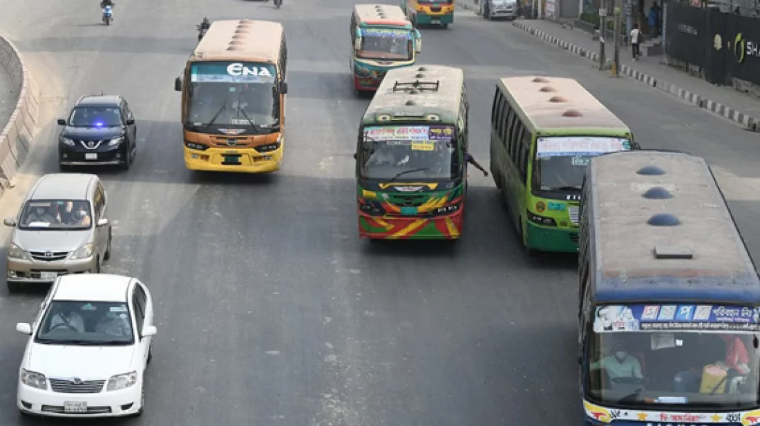 দ্বিতীয় দফার অবরোধেও বাস চালানোর ঘোষণা