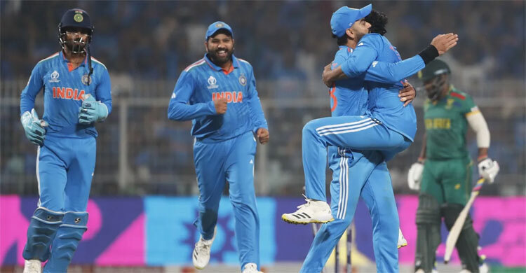 কোহলির রেকর্ড শতকে দক্ষিণ আফ্রিকার লজ্জার হার