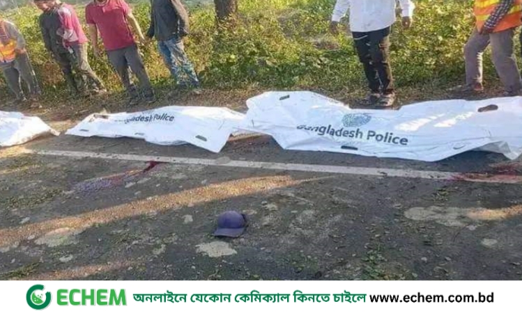 তিন কর্মচারীকে পিষে মারলো ঘাতক লরি