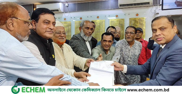 আলোচিত সাংসদ একরামুলের আসনে স্বতন্ত্র প্রার্থী শাহিনের মনোনয়নপত্র জমা