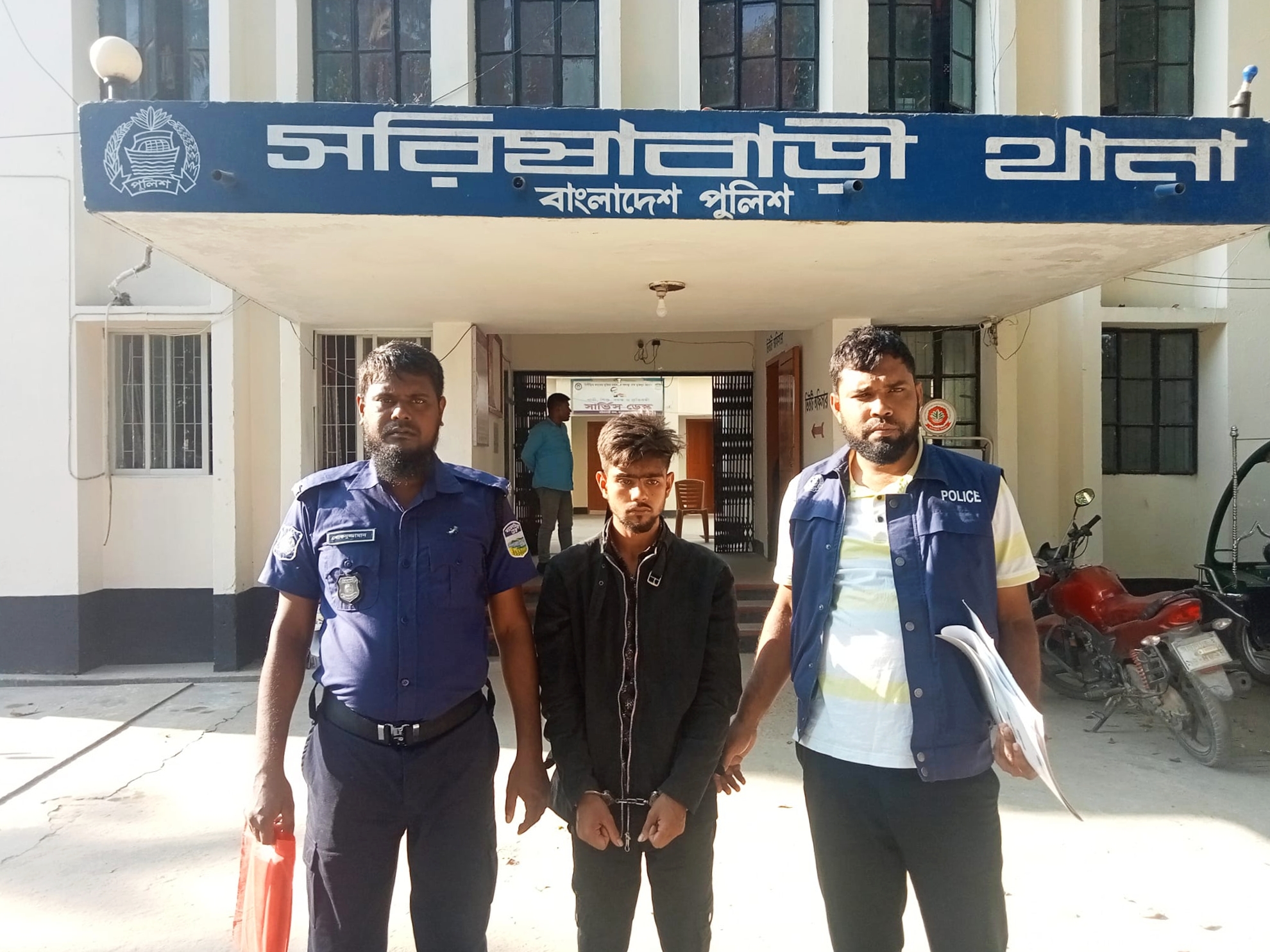 সরিষাবাড়ীতে অটোগাড়ী চালক হত্যা মামলার রহস্য উদঘাটন, গ্রেফতার ১