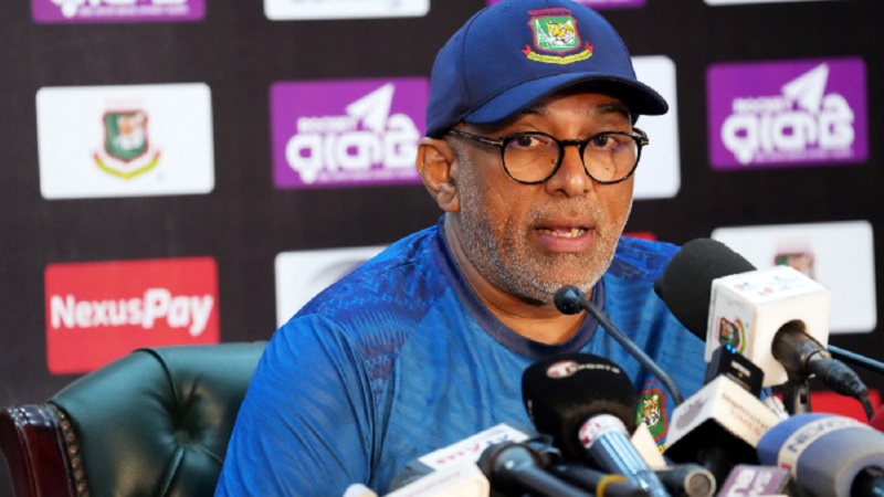 নাসুমকে চড় মারা প্রসঙ্গে যা বললেন হাথুরু