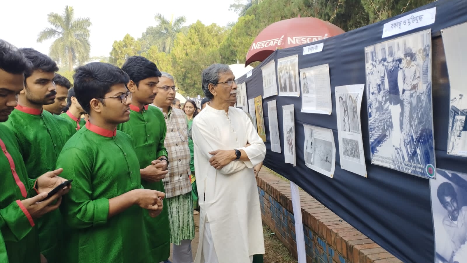 জাবিতে ‘সংবাদপত্রে বঙ্গবন্ধু ও মুক্তিযুদ্ধ’ শীর্ষক আলোকচিত্র প্রদর্শনী