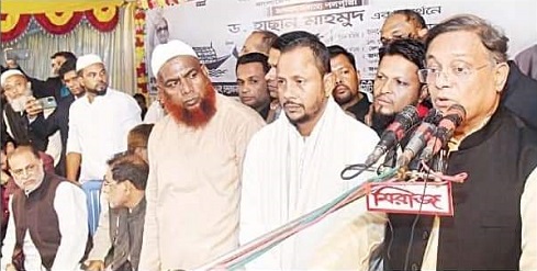 দুর্যোগ-দুর্বিপাকে বিএনপি নেতাদের সাধারণ মানুষের পাশে পাওয়া যায়না