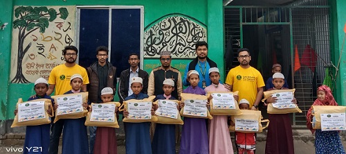 নোয়াখালী জেলা এর উদ্যোগে শীতবস্ত্র বিতরণ