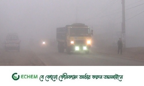 শীতে জবুথবু নগরবাসী, হেডলাইট জ্বালিয়ে চলছে গাড়ি