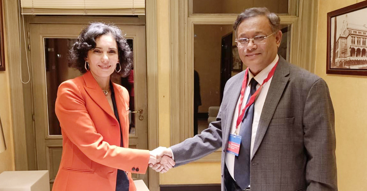 প্রধানমন্ত্রীকে ভিয়েতনাম সফরের আমন্ত্রণ