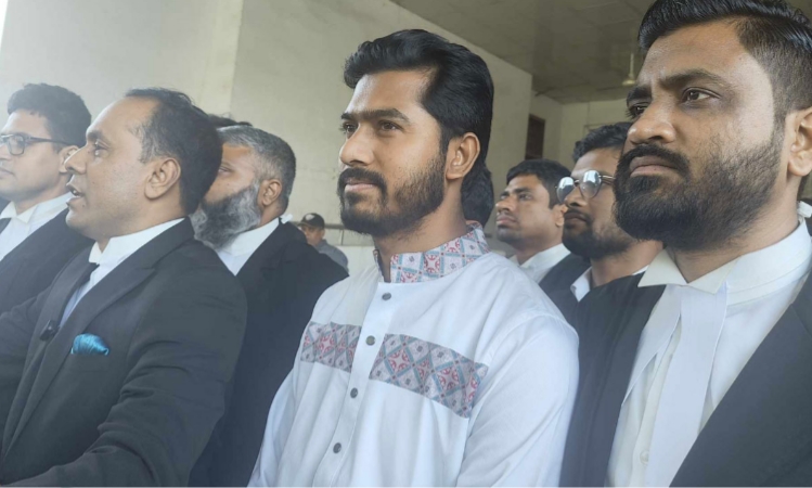 ভবিষ্যতে আদালত অবমাননাকর বক্তব্য দেব না : হাইকোর্টে ভিপি নূর