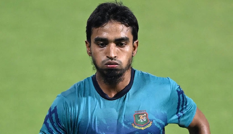 তৃতীয় ওয়ানডে থেকে ছিটকে গেলেন তানজিম সাকিব