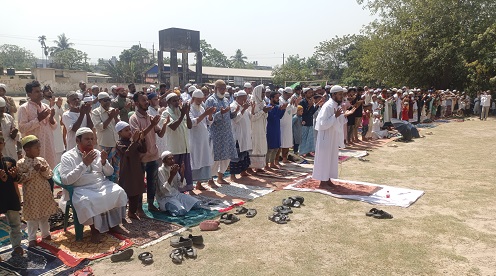 দিনাজপুর বৃষ্টির জন্য ইস্তিস্কার নামাজ আদায়