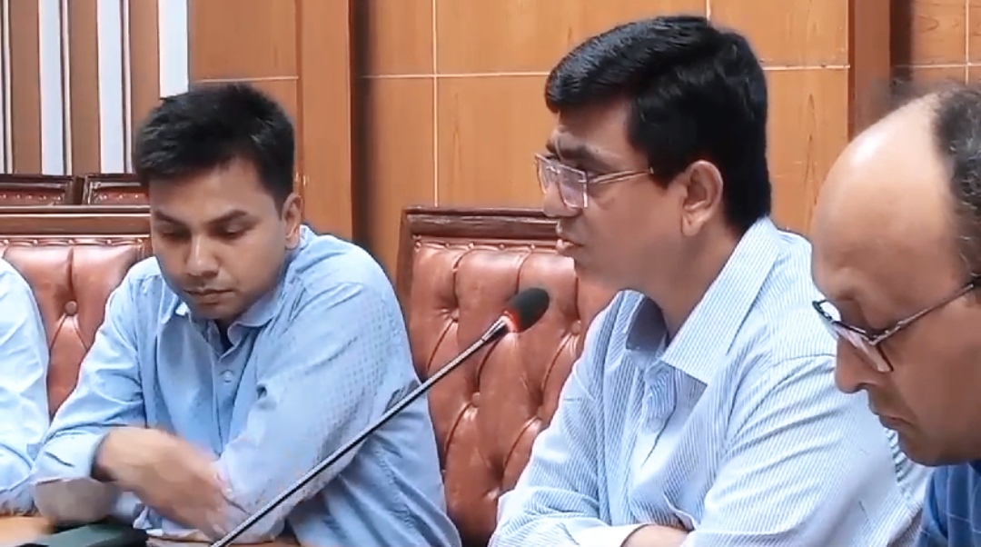 ফরিদপুরে দুই ভাইকে পিটিয়ে হত্যা : চেয়ারম্যান-মেম্বারকে গ্রেফতারে সহায়তাকারীকে পুরস্কারের ঘোষণা