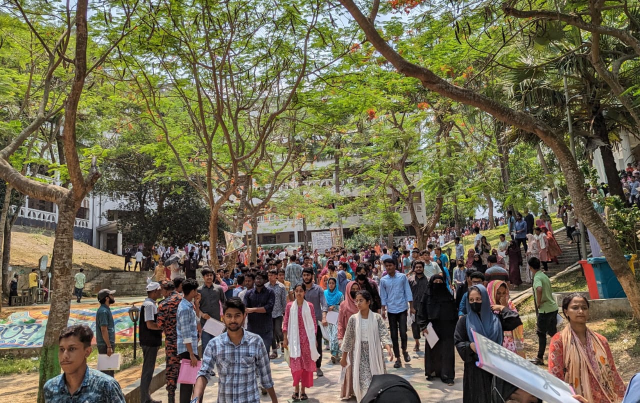 কুবিতে গুচ্ছ পদ্ধতির ‘এ’ ইউনিটের পরীক্ষা সম্পন্ন