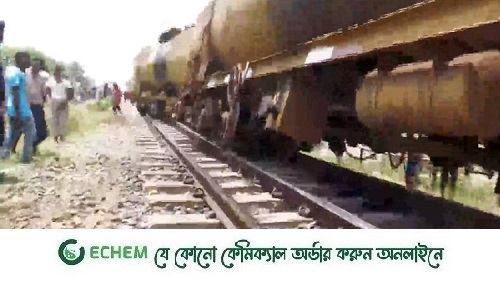 গাজীপুরে তেলবাহী ট্রেন-কমিউটার মুখোমুখি সংঘর্ষ