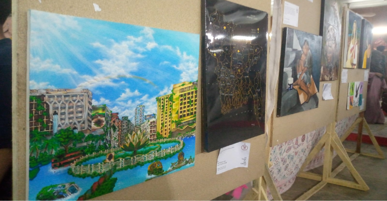 রং-তুলির আঁচড়ে পরিবেশ-প্রকৃতি-জীবনের নান্দনিক রূপায়ণ