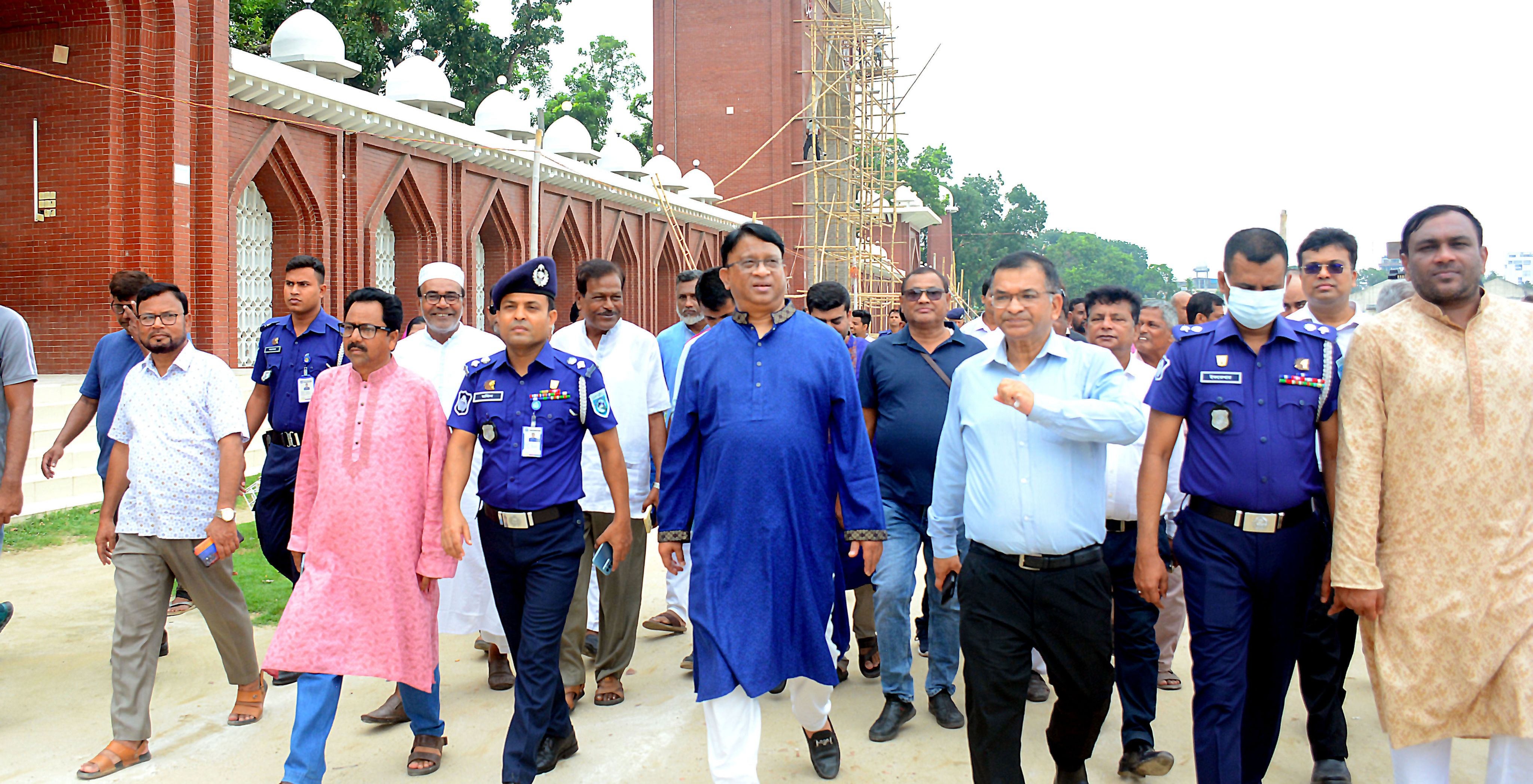 দিনাজপুরের গোর-এ-শহীদ বড় ময়দানে হবে দক্ষিণ এশিয়ার সর্ববৃহৎ ঈদ জামাত