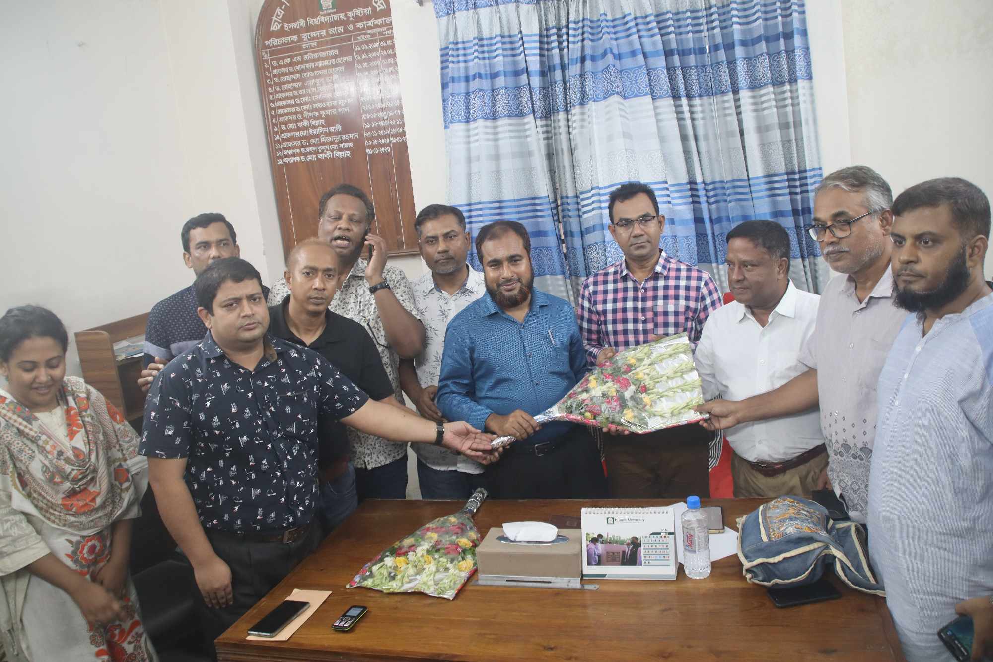 ইবি টিএসসিসি’র নতুন পরিচালকের দায়িত্ব গ্রহণ