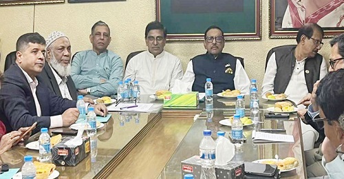 আন্দোলনরত শিক্ষকদের সাথে ওবায়দুল কাদেরের বৈঠক