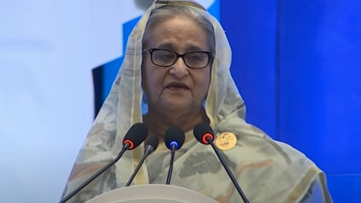 আমি কোনোদিন ভাবতে পারিনি এতগুলো তাজা প্রাণ যাবে: প্রধানমন্ত্রী