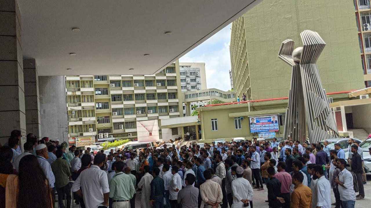 বাংলাদেশ ব্যাংকের ছয় কর্মকর্তার পদত্যাগ