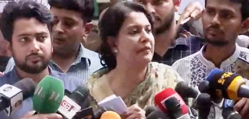 অন্তর্বর্তী সরকারের প্রথম বৈঠক