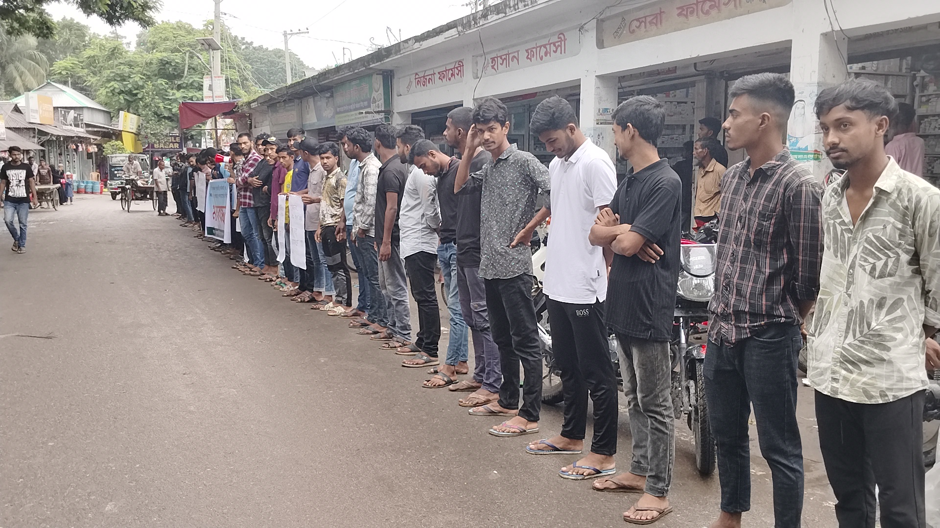 রাজীবপুরে প্রধান শিক্ষকের পদত্যাগের দাবি