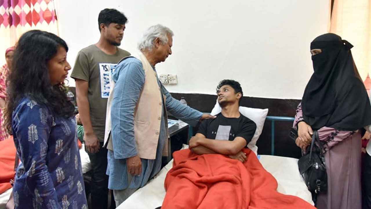 বৈষম্যবিরোধী ছাত্র আন্দোলনে আহতদের চিকিৎসার সব খরচ দেবে সরকার