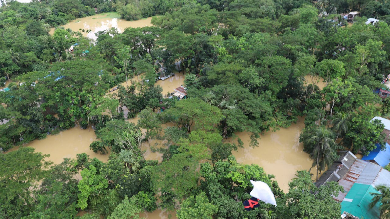 বন্যায় মৃতের সংখ্যা বেড়ে ২৩ জন
