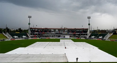 বৃষ্টিতে পরিত্যক্ত প্রথম দিন, হয়নি টসও