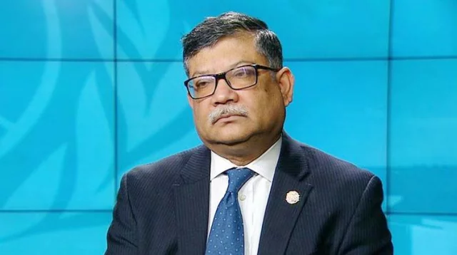 পররাষ্ট্র সচিব মাসুদ বিন মোমেনের চুক্তিভিত্তিক নিয়োগ বাতিল