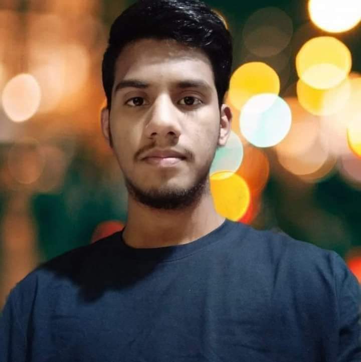 আন্দোলনে শহীদ চবি শিক্ষার্থী ফরহাদের পরিবারের পাশে ইতিহাস বিভাগ