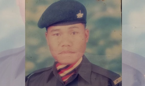 মণিপুরে ভারতীয় সাবেক সেনাসদস্যকে পিটিয়ে হত্যা