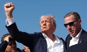 আবারো ট্রাম্পকে হত্যাচেষ্টা, আগ্নেয়াস্ত্রসহ আটক ১