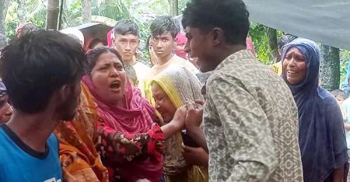 ঝিনাইদহে বিদ্যুৎস্পৃষ্টে একই পরিবারের ৩ জনের মৃত্যু