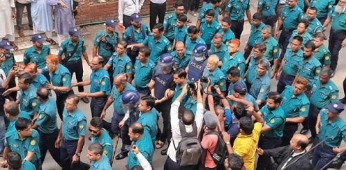 শ্যামল দত্ত, মোজাম্মেল বাবু ও শাহরিয়ার কবির ৭ দিনের রিমান্ডে