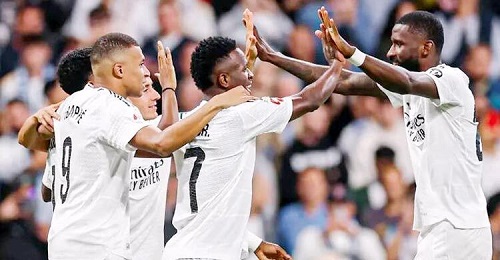 পাঁচ গোলের রোমাঞ্চে জয় পেল রিয়াল